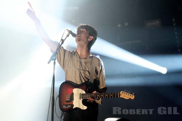 OUGHT - 2014-10-30 - PARIS - Grande Halle de La Villette - 